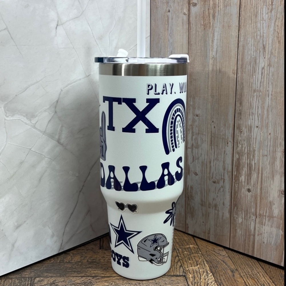 Dallas Cowboys Officially Licensed Game Day Spirit 40 oz Tumbler - New in Box - Picture 4 of 6
